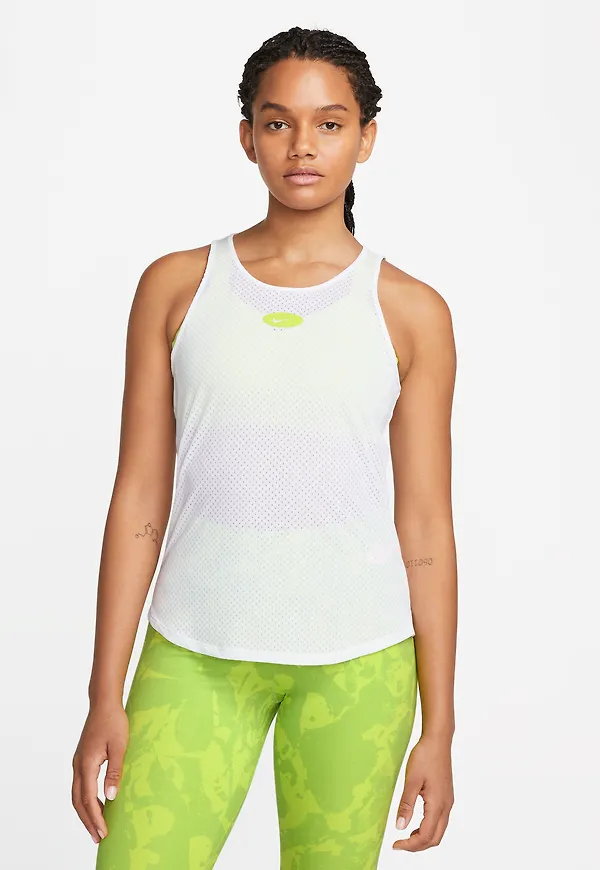 Nike Dri-FIT One Icon Clash