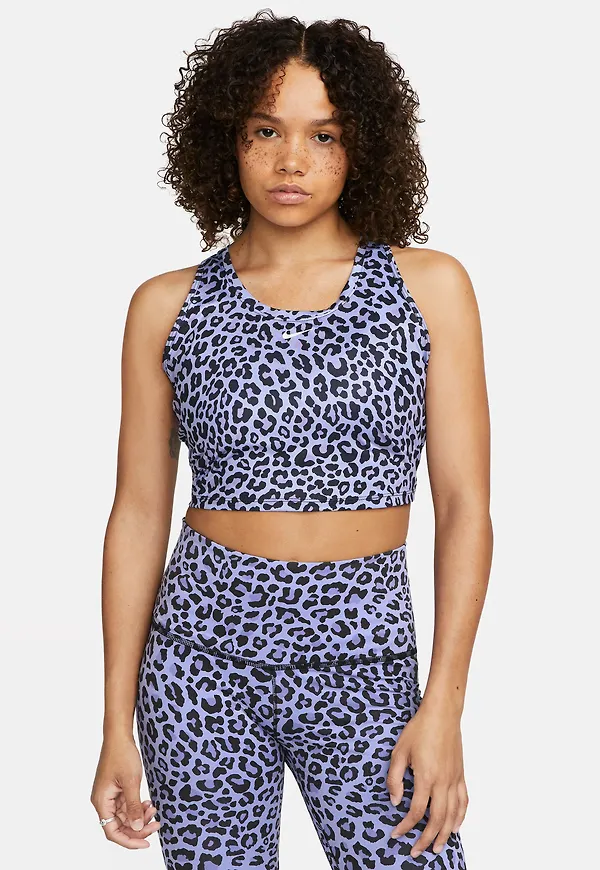Nike Dri-FIT One