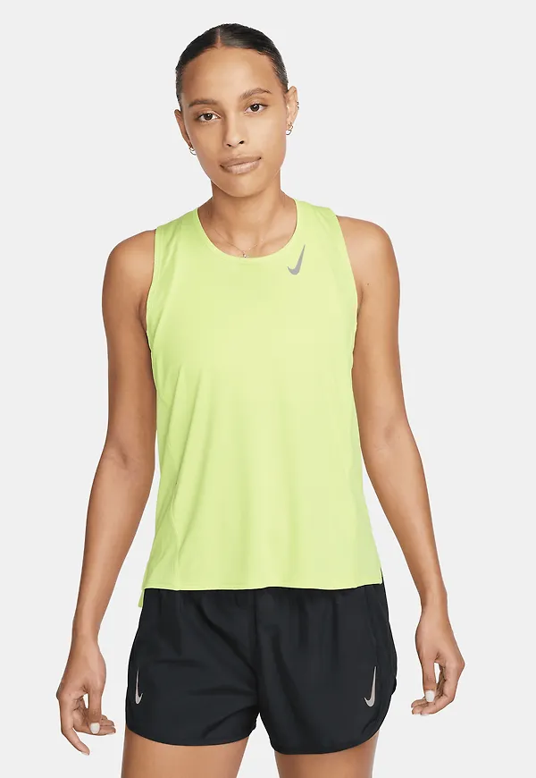 Nike Dri-FIT Race