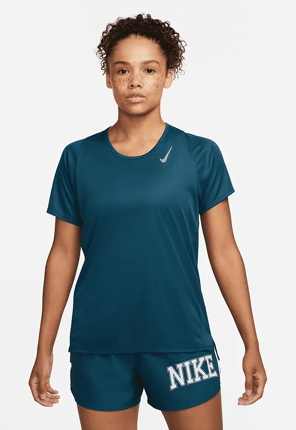 Nike Dri-FIT Race