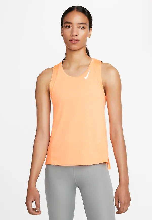 Nike Dri-FIT Race