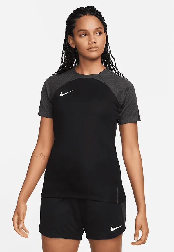 Nike Dri-FIT Strike