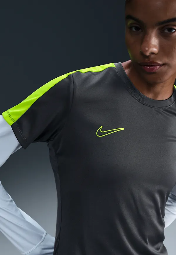 Nike Dri-FIT Academy