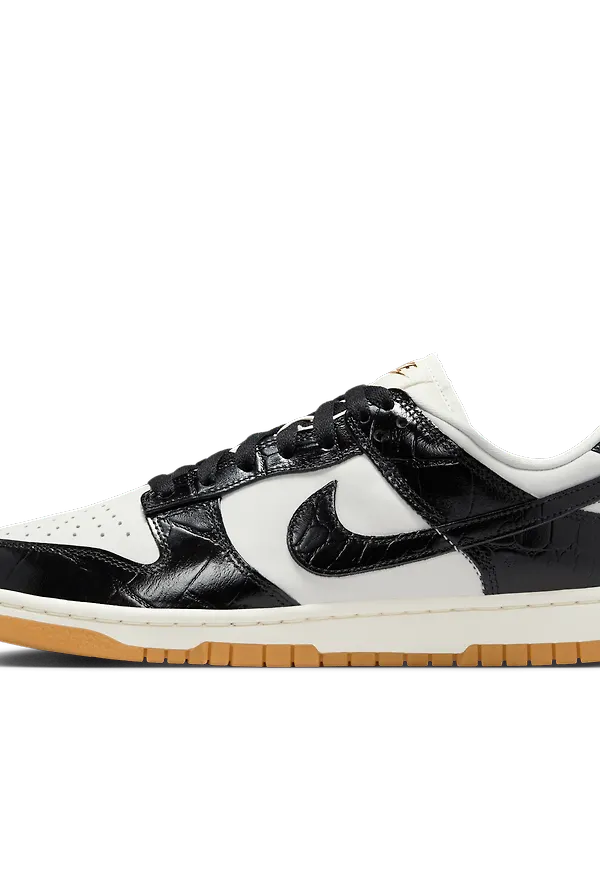 Nike Dunk Low LX