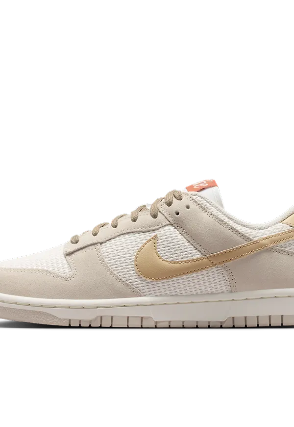 Nike Dunk Low SE