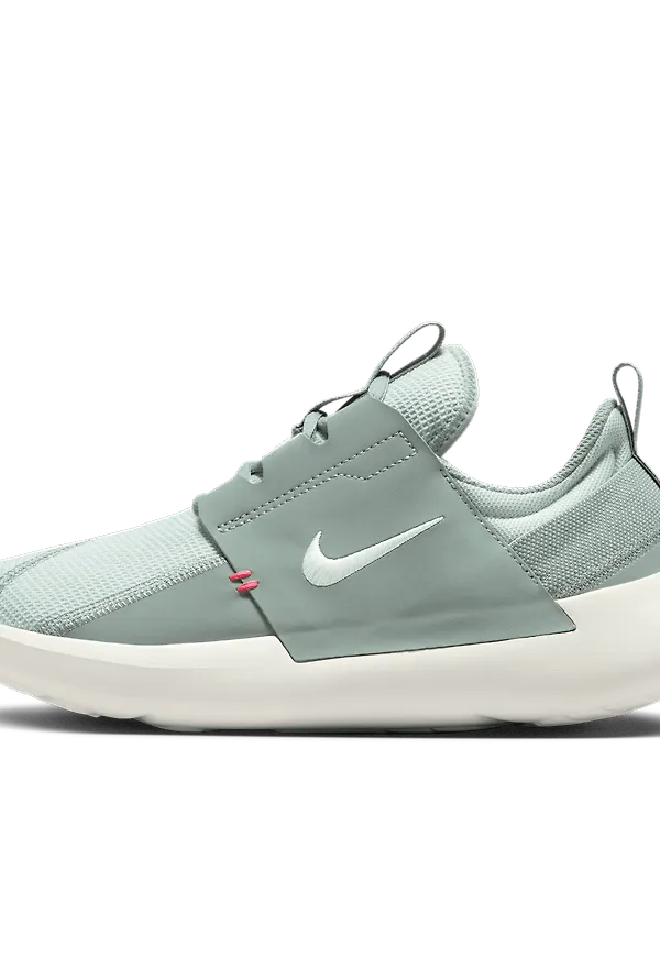 Nike E-Series AD