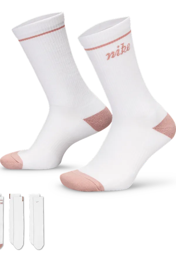 Nike Everyday Plus