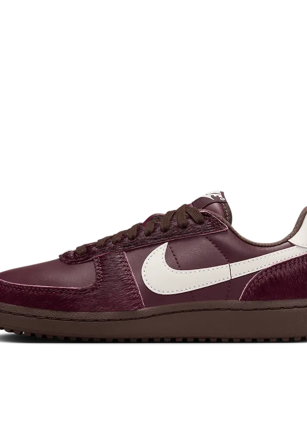 Nike Field General
