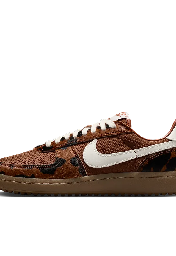 Nike Field General