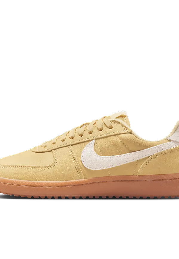 Nike Field General 