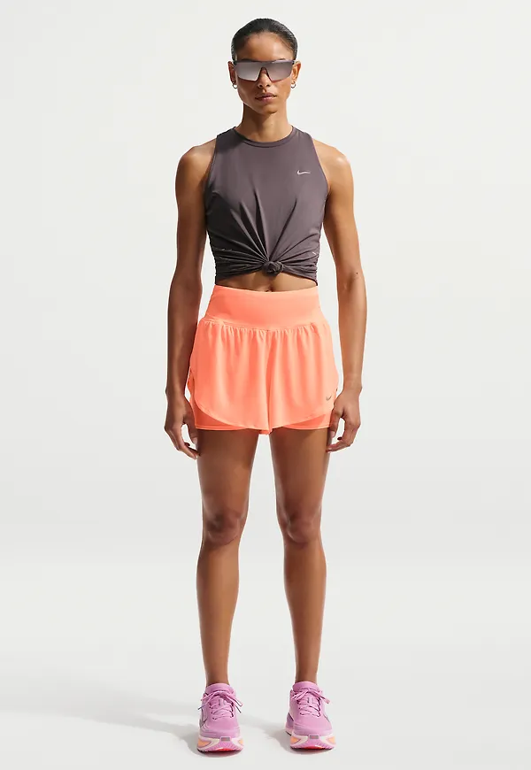Nike Flow