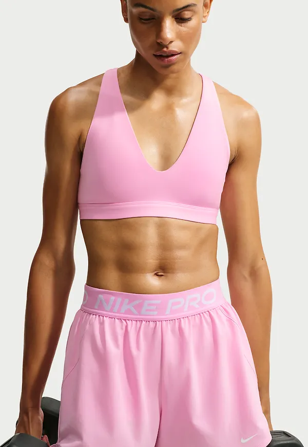 Nike Indy Strappy