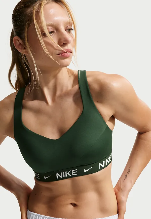 Nike Indy med mycket stöd