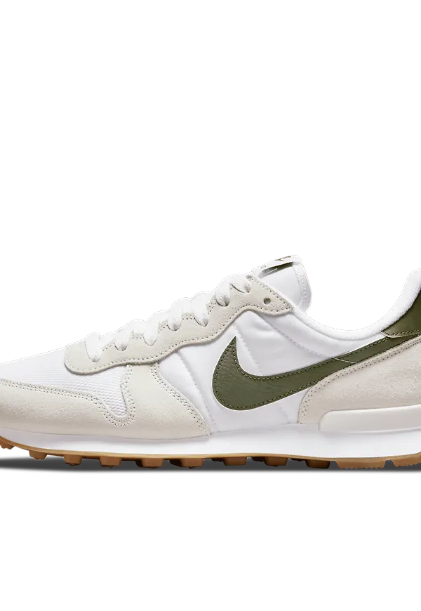 Nike Internationalist