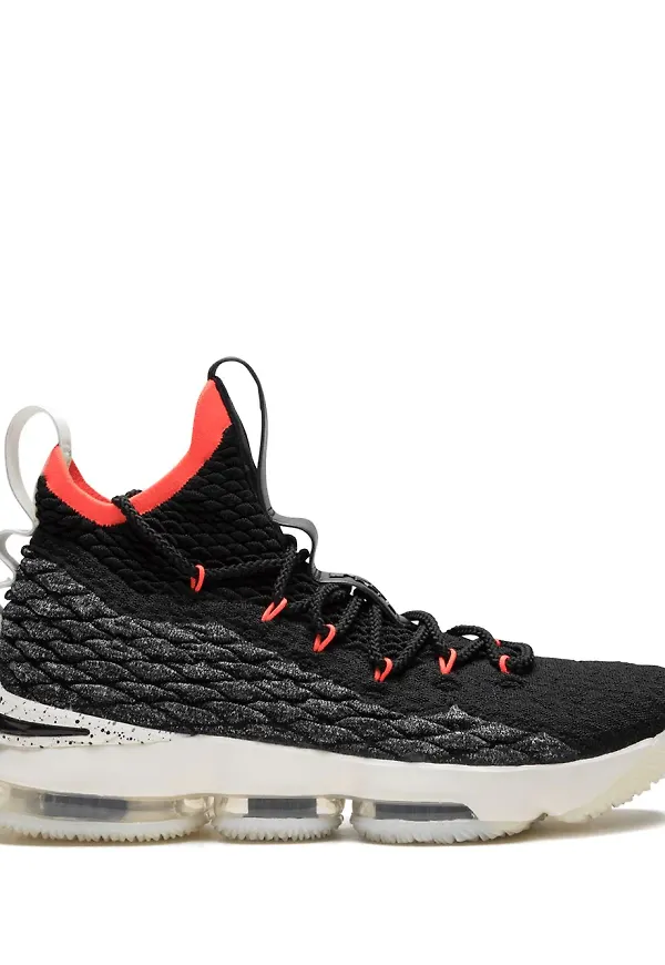 Nike Lebron 15 sneakers - Svart
