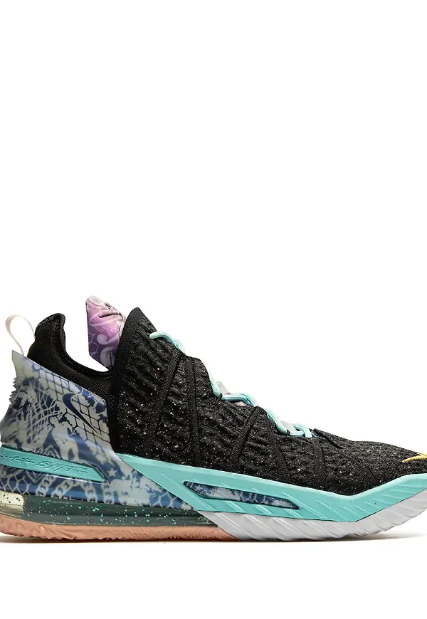 Nike Lebron 18 höga sneakers - Svart