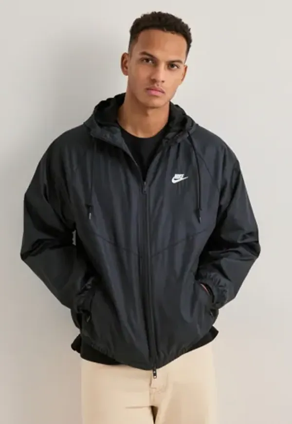 Nike M Nk Wr Lnd Jkt 26 Vårjackor Svart