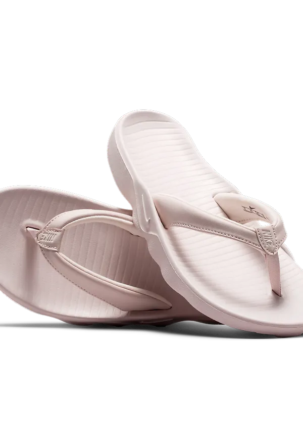 Nike Marina