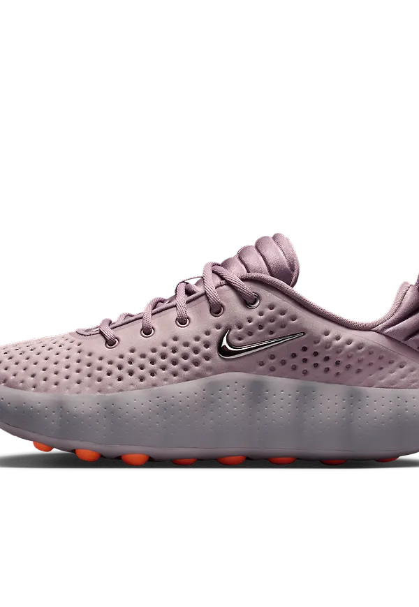 Nike Mind 002