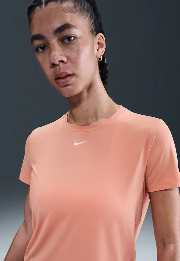 Nike One Classic