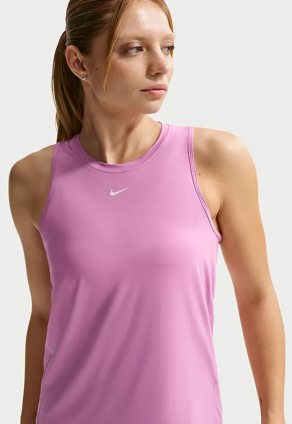 Nike One Classic