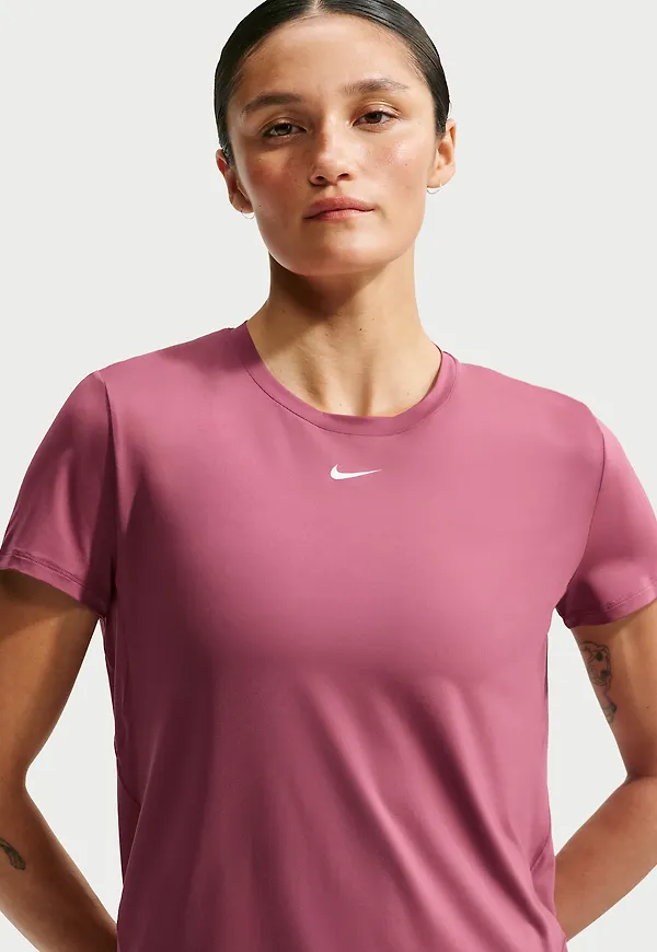 Nike One Classic
