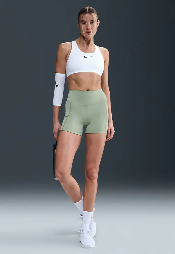 Nike One Fitted