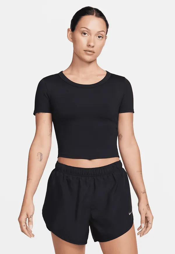 Nike One Fitted