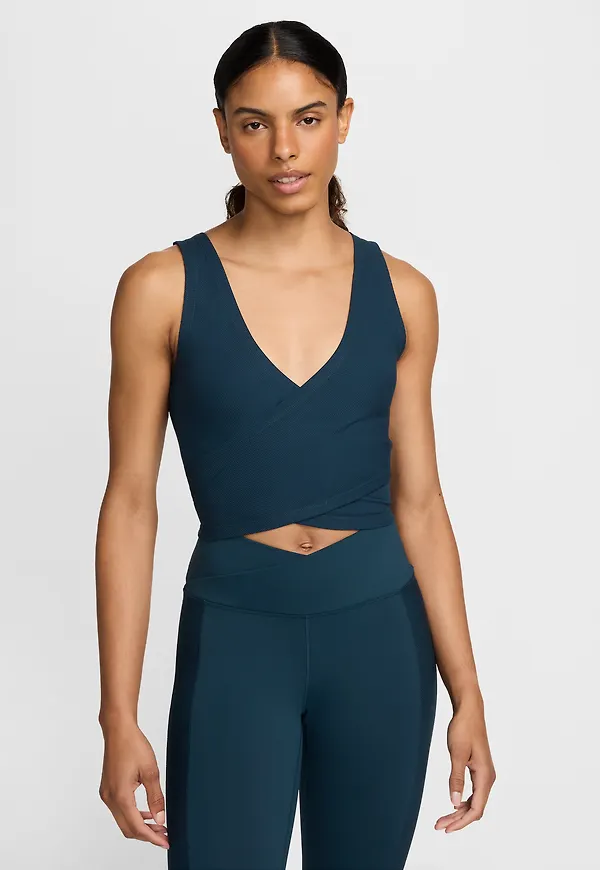 Nike One Fitted Rib