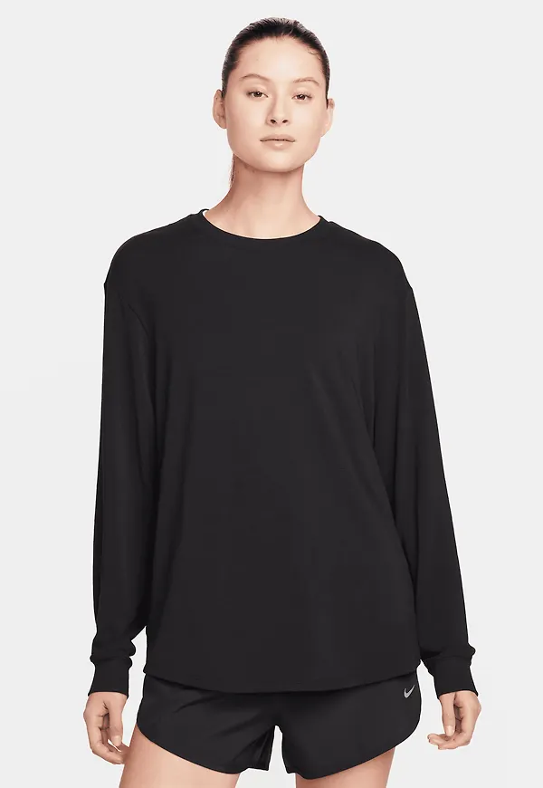 Nike One Relaxed