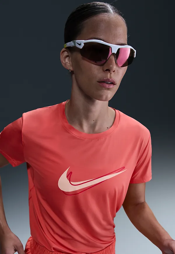 Nike One Swoosh