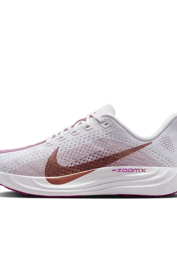 Nike Pegasus Plus
