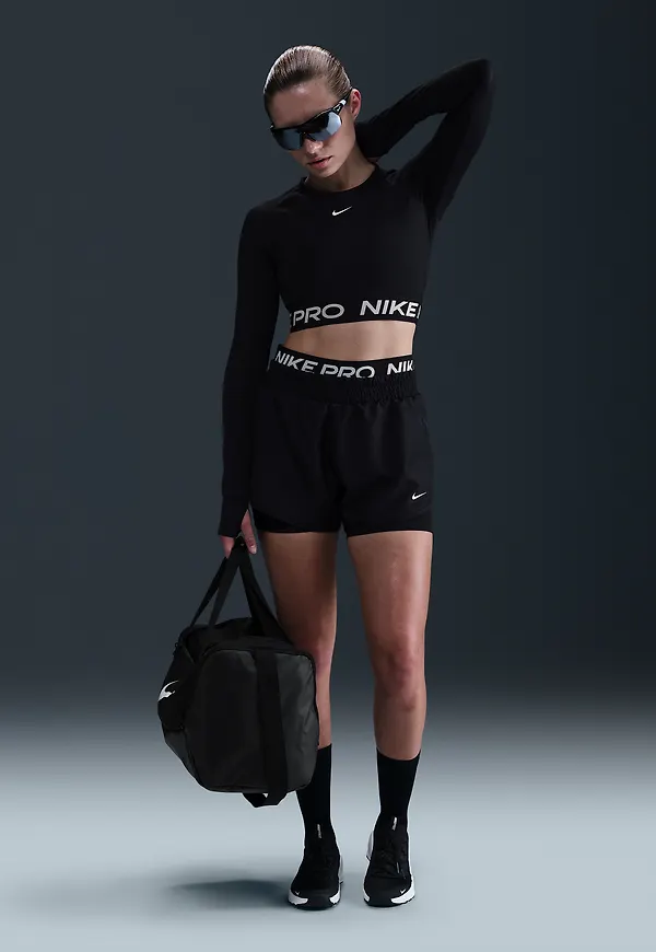 Nike Pro