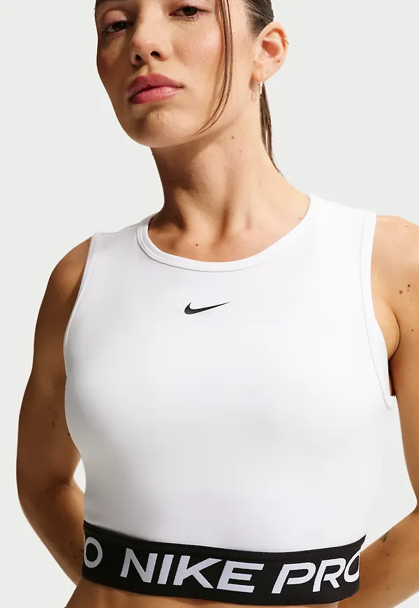 Nike Pro