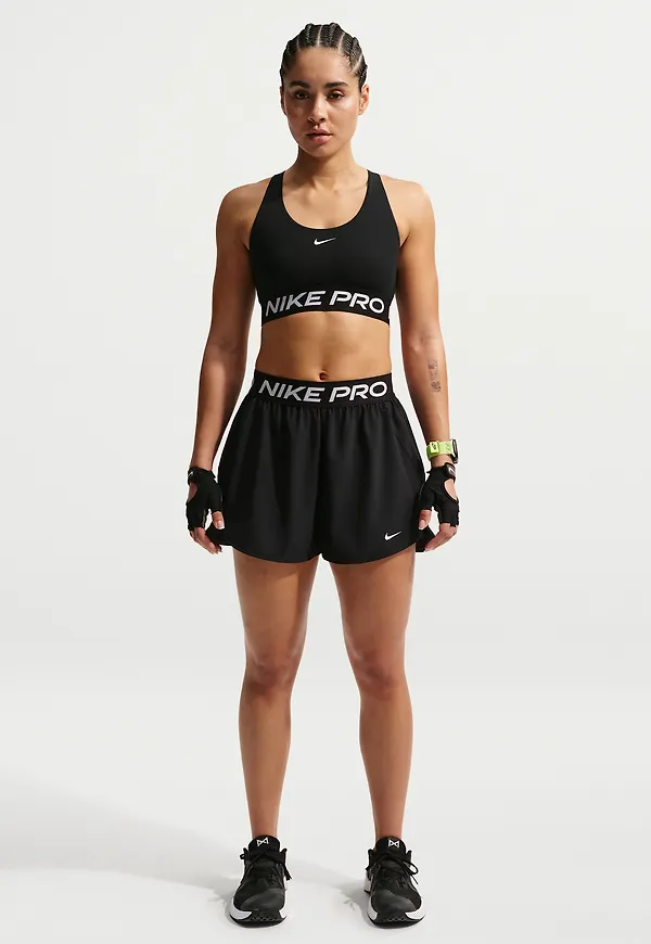 Nike Pro