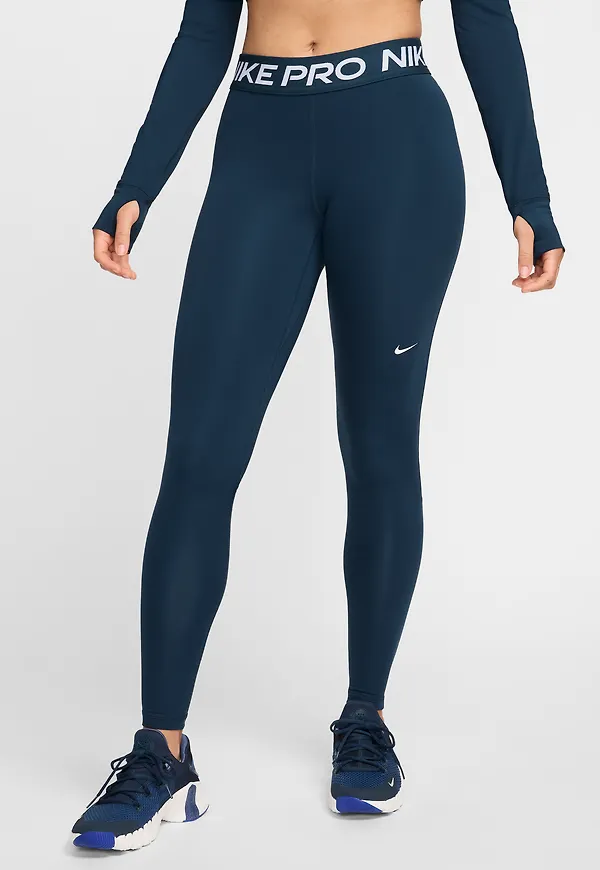 Nike Pro