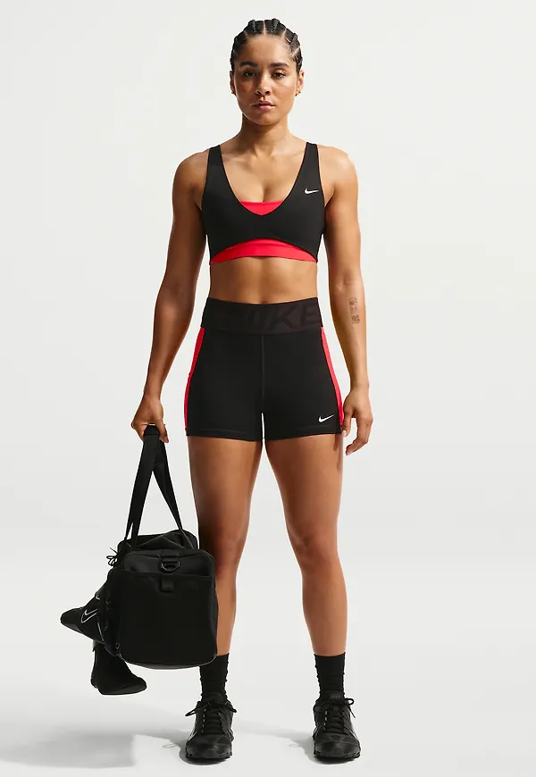Nike Pro Sculpt