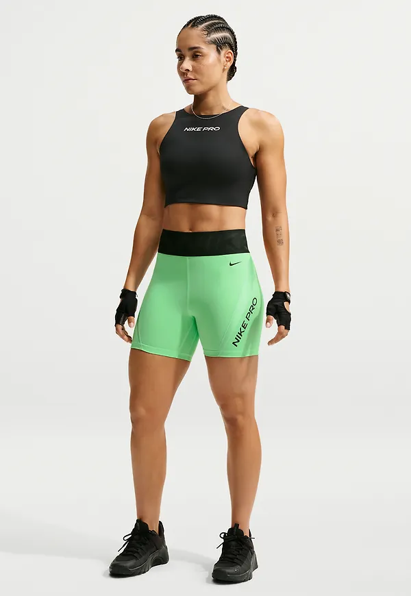 Nike Pro Sculpt