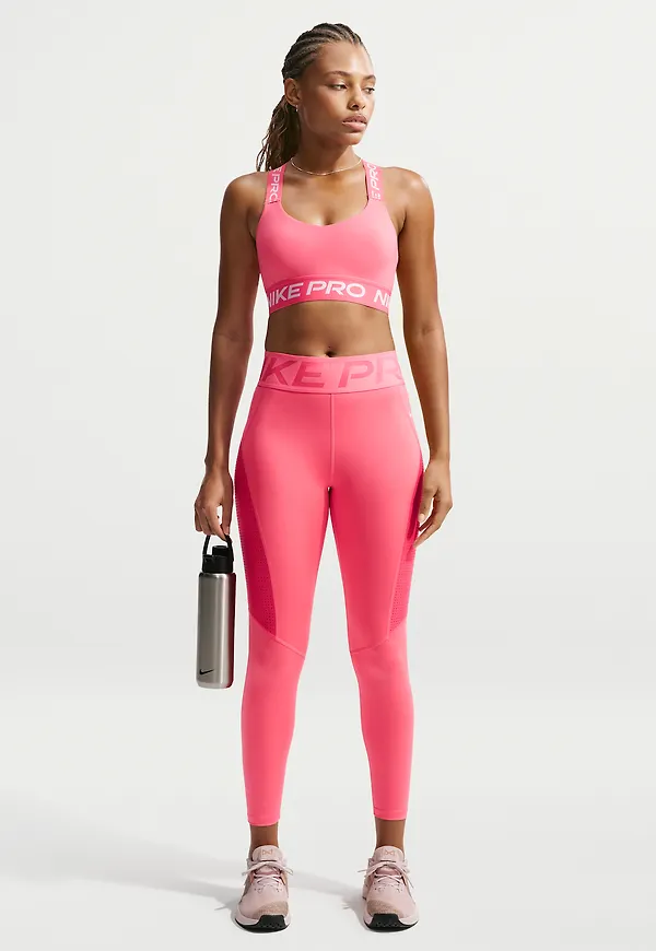 Nike Pro Sculpt