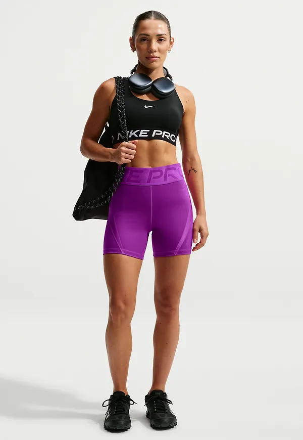 Nike Pro Sculpt
