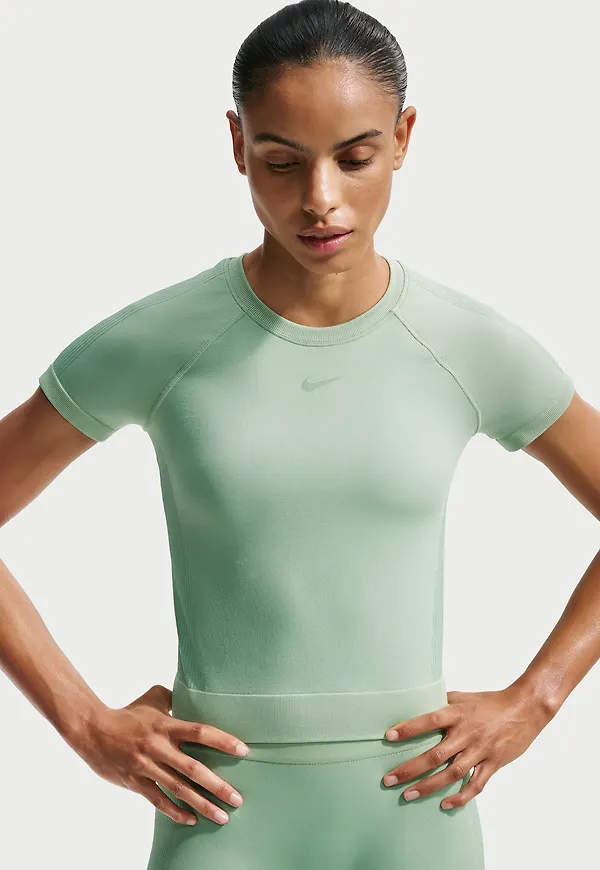 Nike Pro Seamless