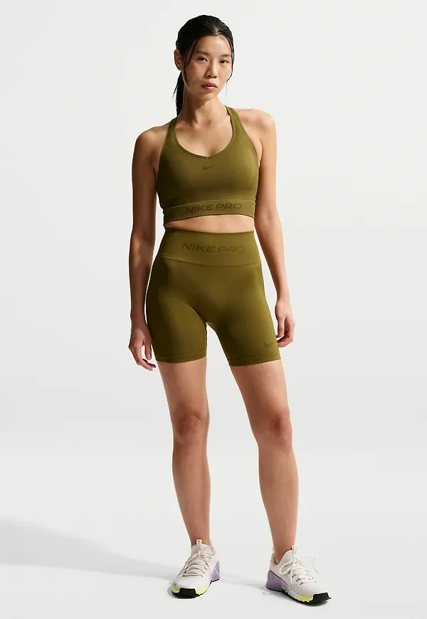 Nike Pro Seamless