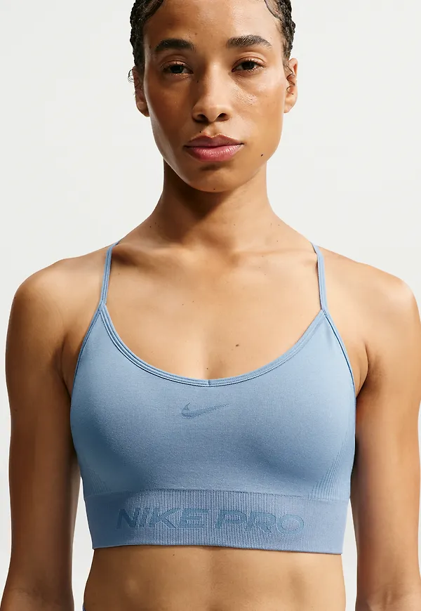 Nike Pro Seamless