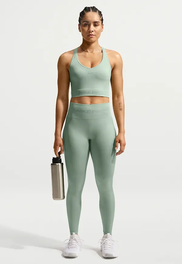 Nike Pro Seamless