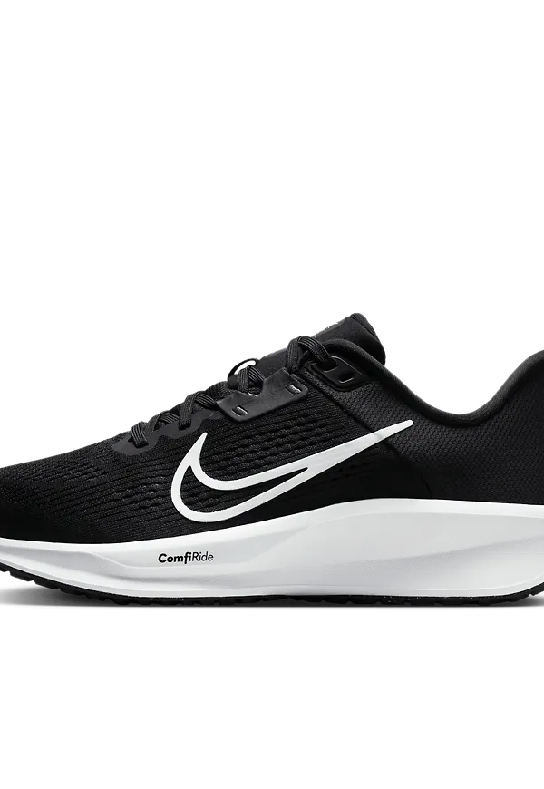 Nike Quest 6