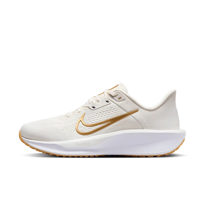 Nike Quest 6