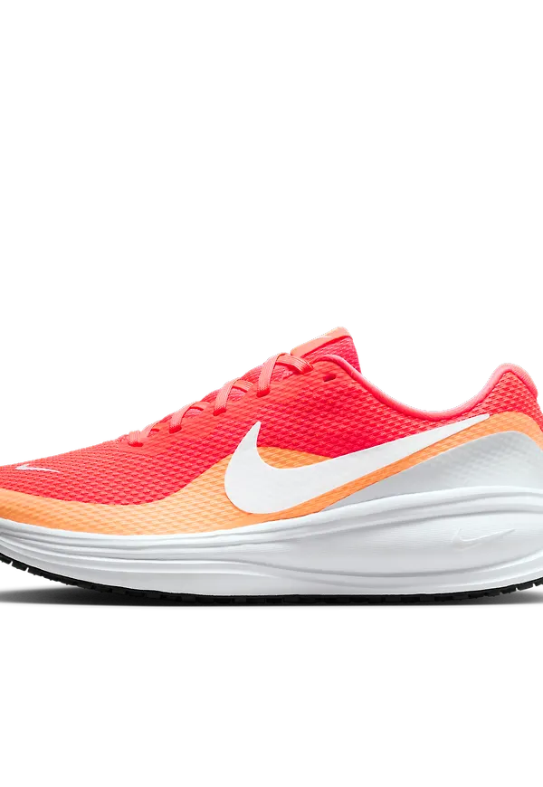 Nike Revolution 8