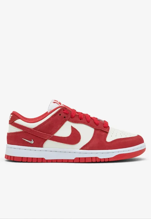 Nike - Röd - Wmns Nike Dunk Low