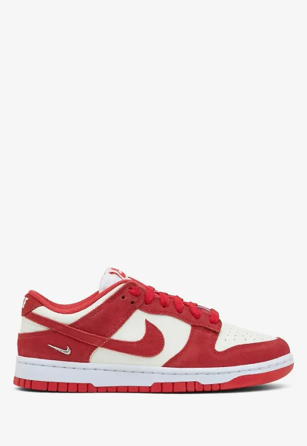 Nike - Röd - Wmns Nike Dunk Low