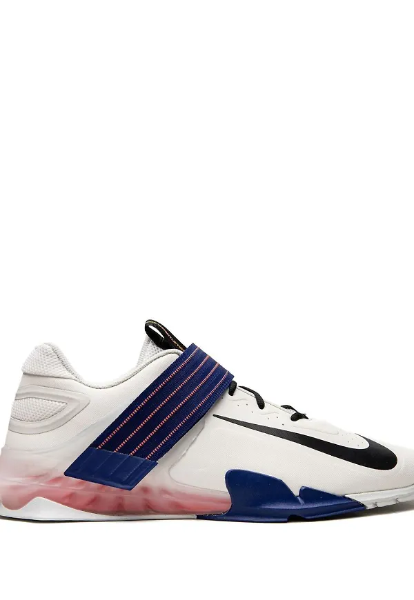 Nike Savaleos låga sneakers - Vit